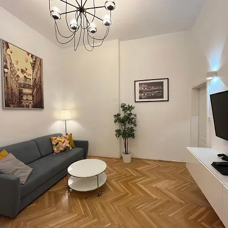 شقة Big Apart Market Square - Rynek 46 - 4 Rooms!!! - View فروتسواف